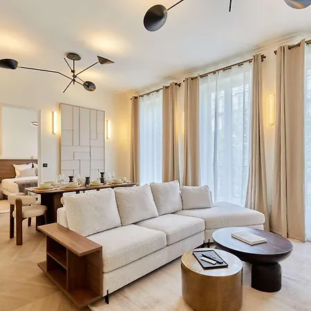 Luxurious Ac Beaubourg Le Marais Apartment Paris