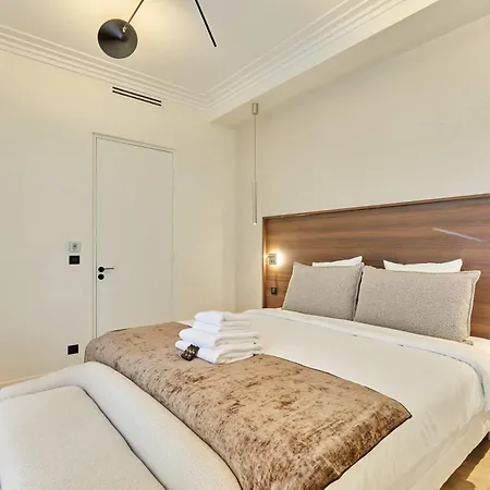 Apartment Luxurious Ac Beaubourg Le Marais *