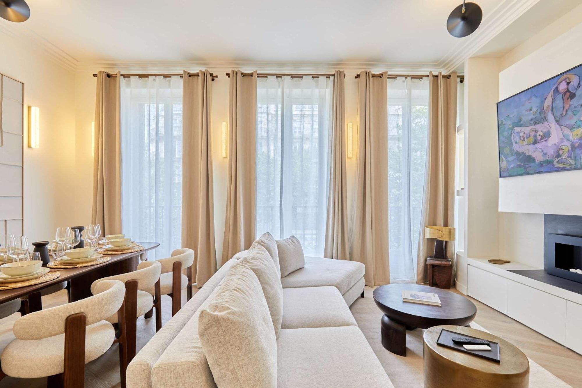 Luxurious Ac Beaubourg Le Marais Apartment